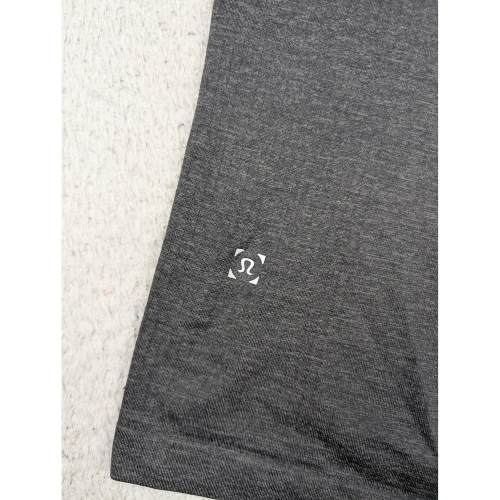 Lululemon Polo Shirt Mens Large Gray In Practice Striped Performance Golf - Picture 7 of 10